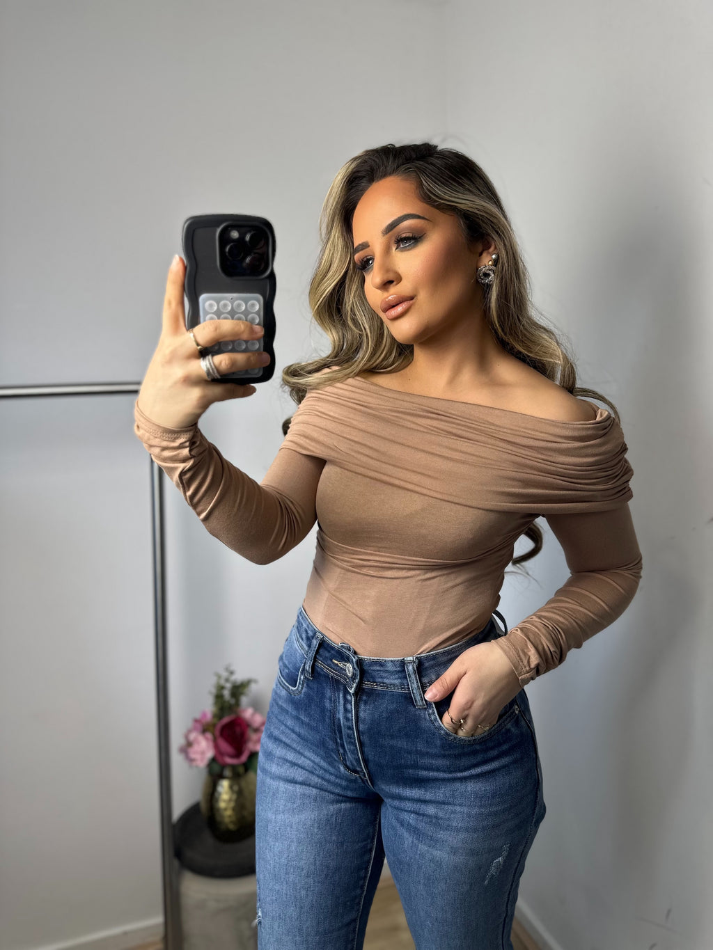 Top Aya taupe
