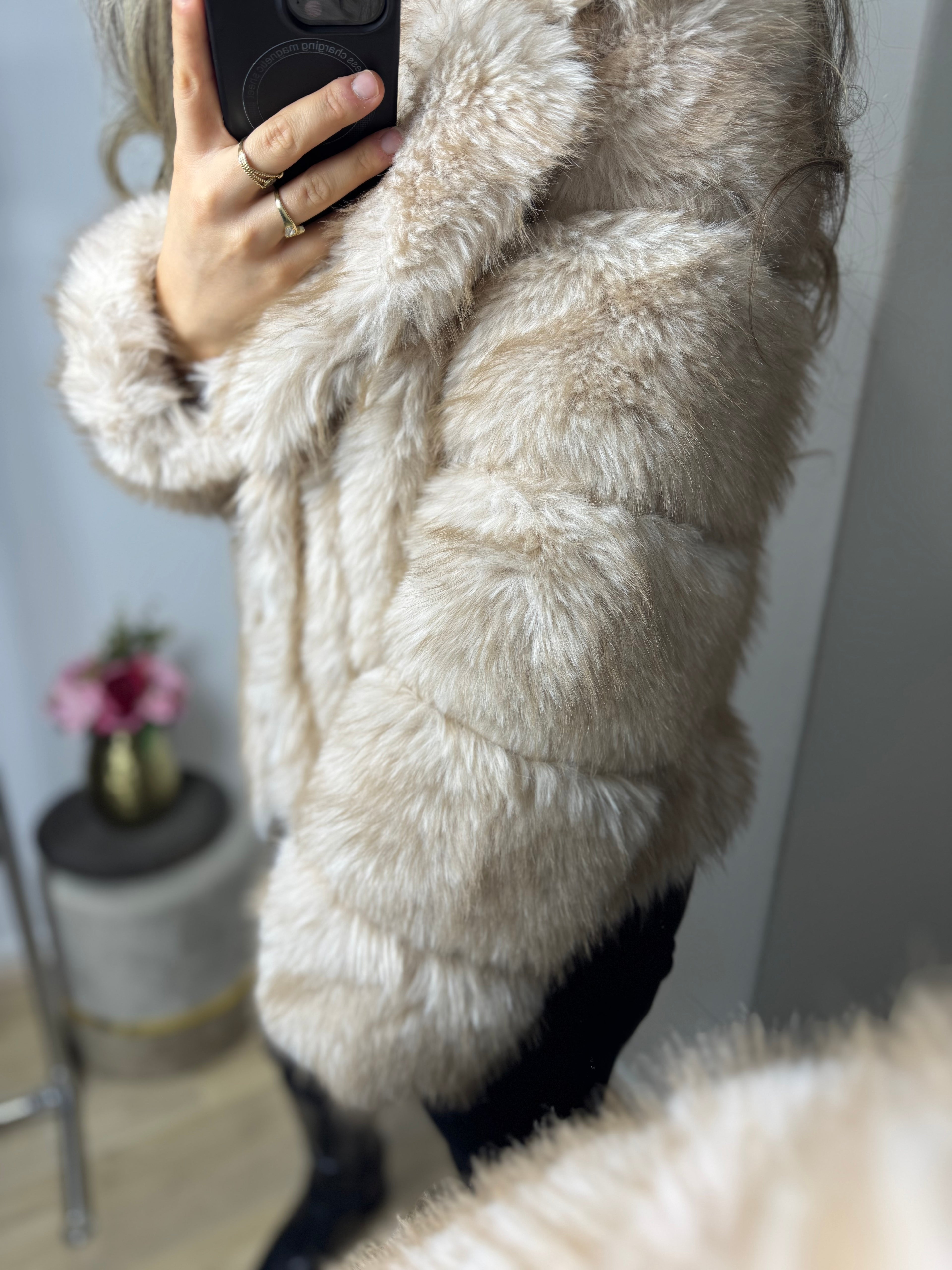 Bontjas short leather taupe